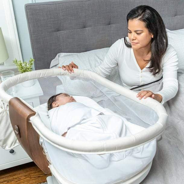 Bassinet sheets for Halo, cut to the oval shape